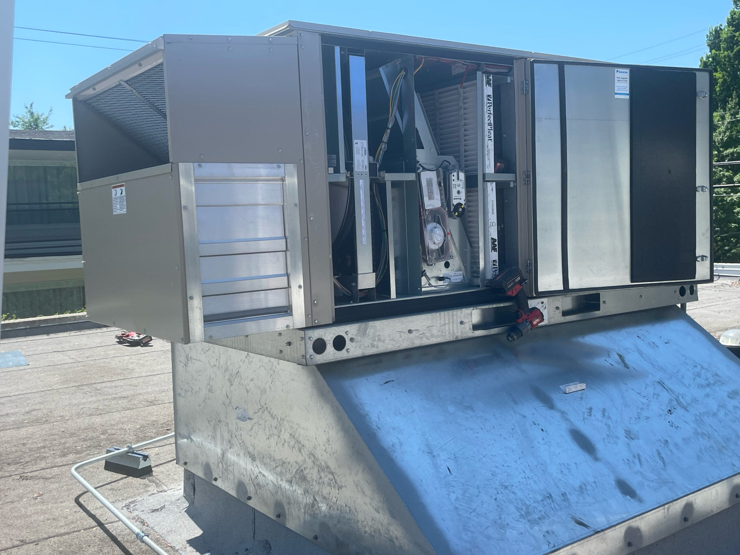 Field study: Advanced performance rooftop units - BetterBricks