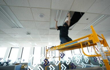 Image for Luminaire level lighting controls FAQ for installers